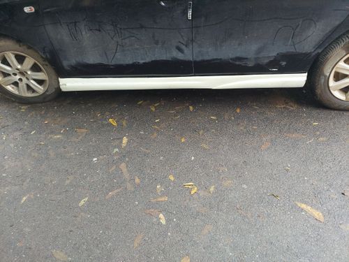Volkswagen Vento Skirting