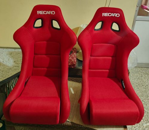 Bucket Seat Red